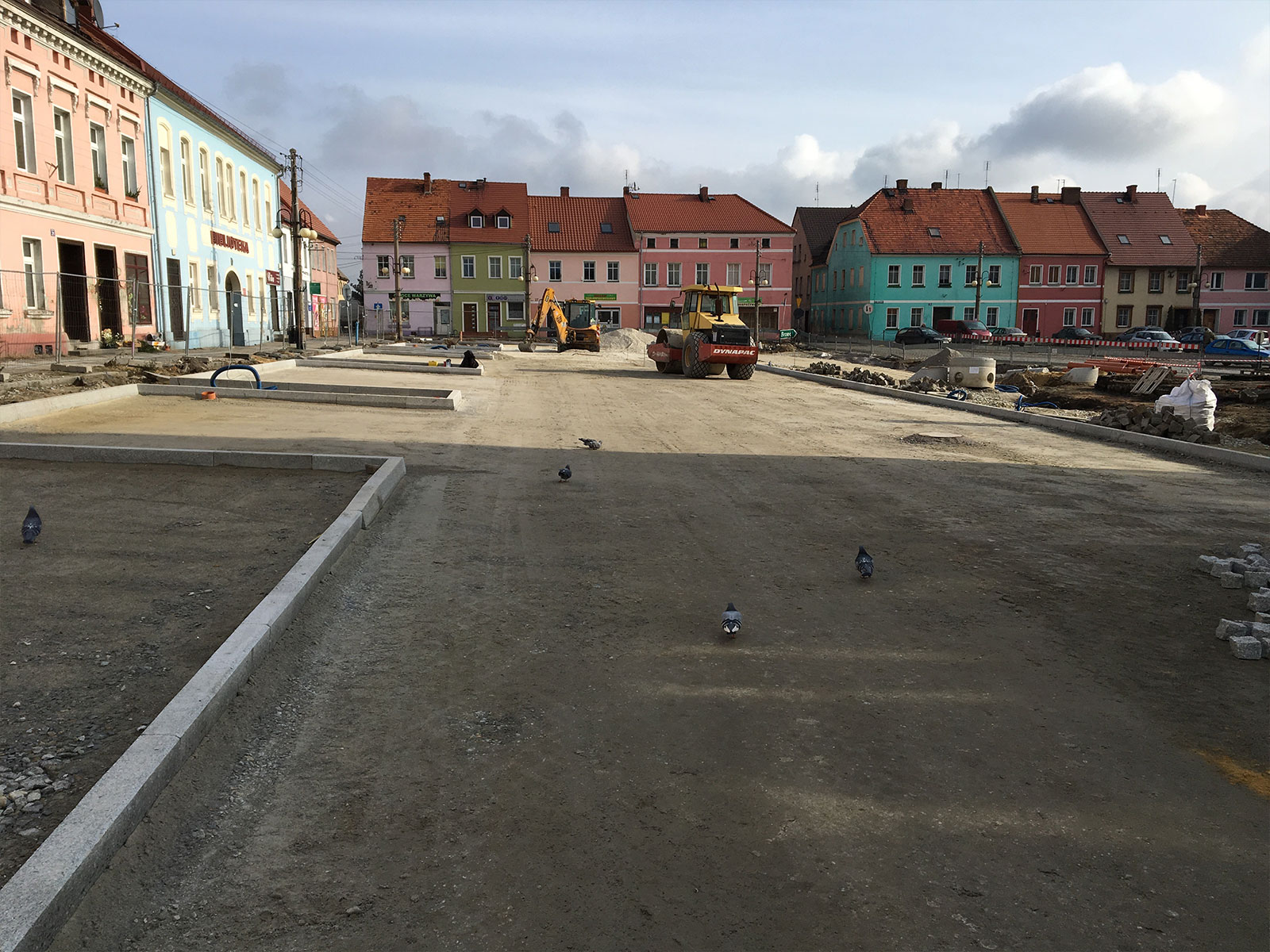 Town square – Plac Wolności in Wiązów